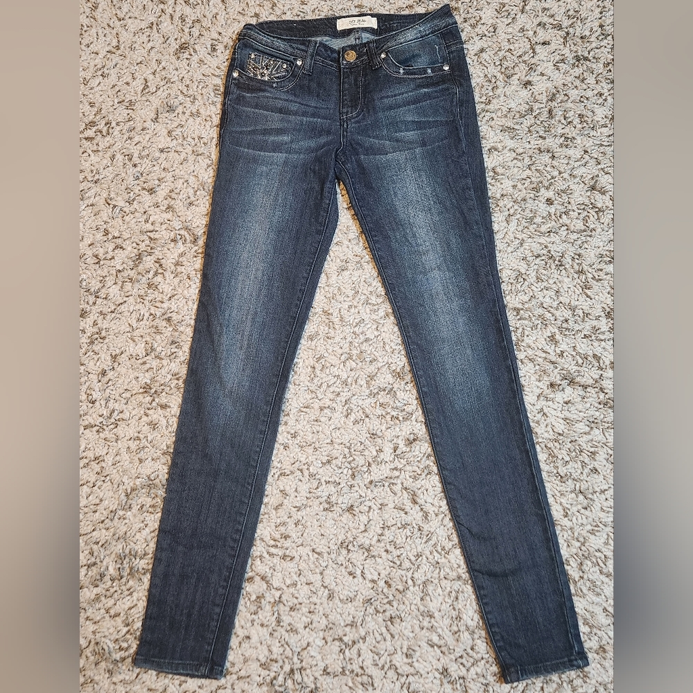 Ost Jeans Premium Denim Low Rise Skinny Dark Wash Distressed Embellished Size 3.